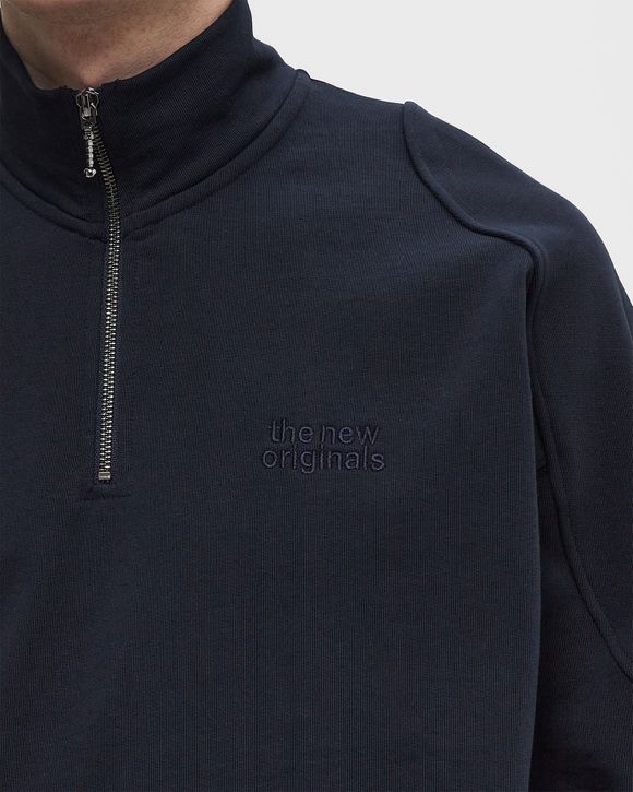 EMBLEM HALF-ZIP SWEATER