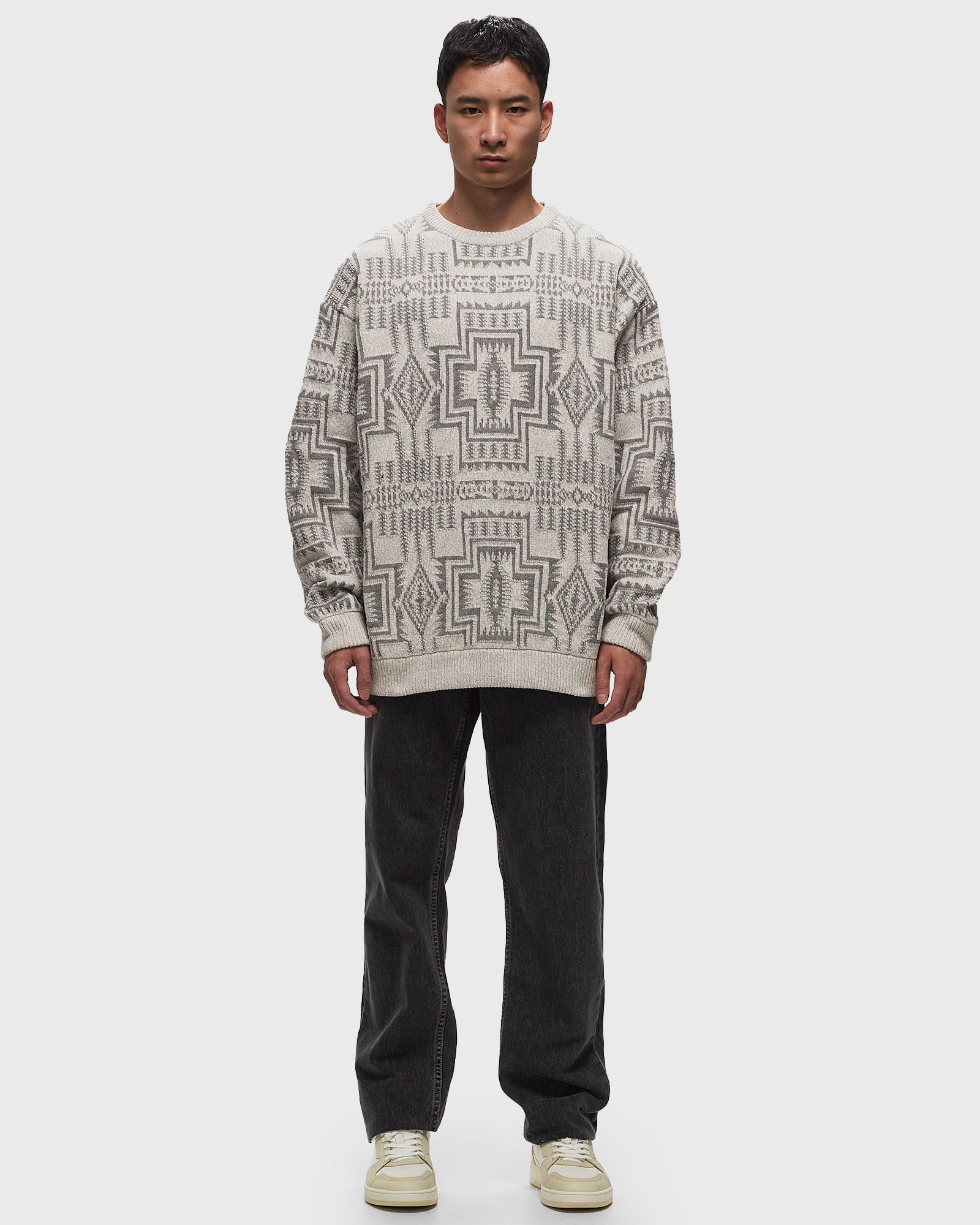 CREWNECK PULLOVER IVORY HARDING STAR