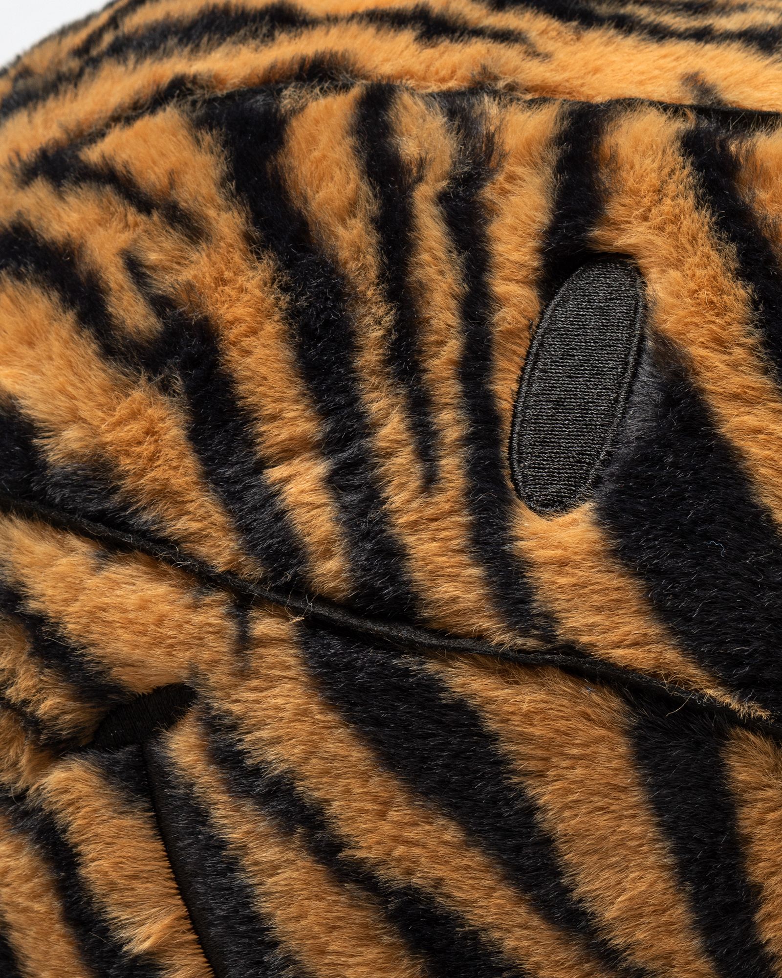 Smiley Market Tiger Plush Basketball