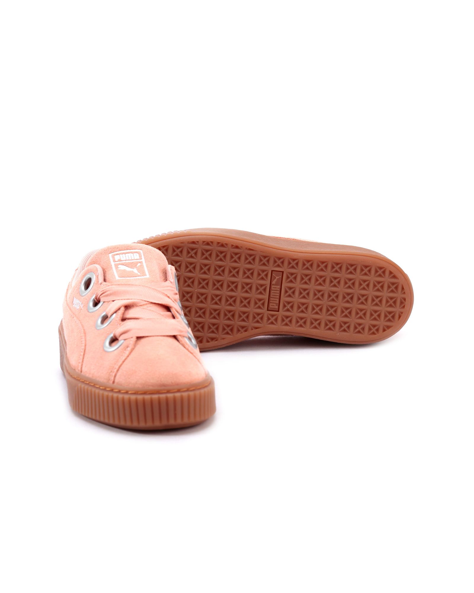 WMNS Platform Kiss Suede