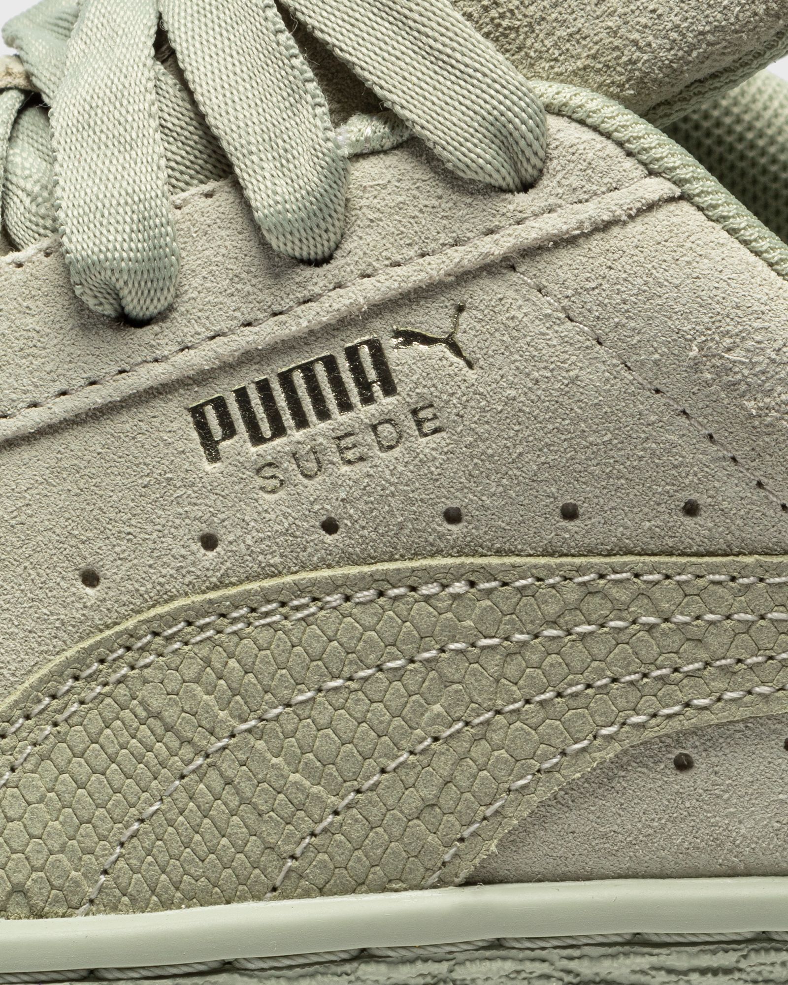 WMNS Suede Classic Neutrals