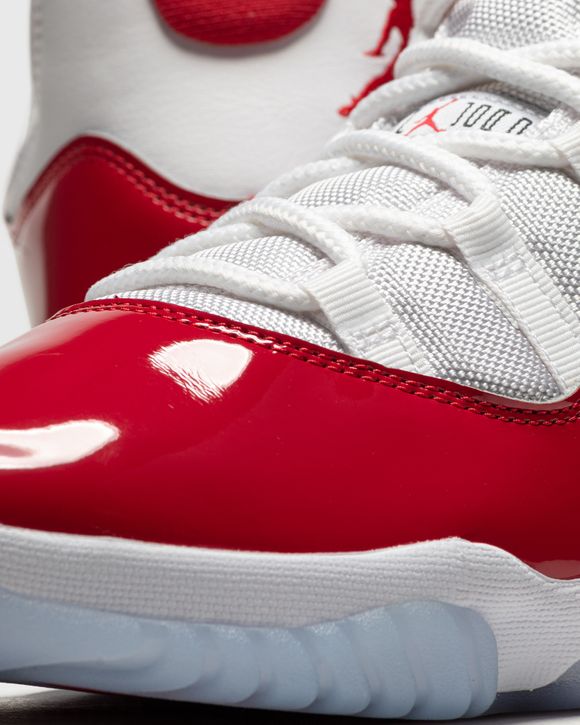 Varsity red sale jordan 11