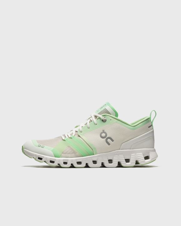 WMNS Cloud X Shift