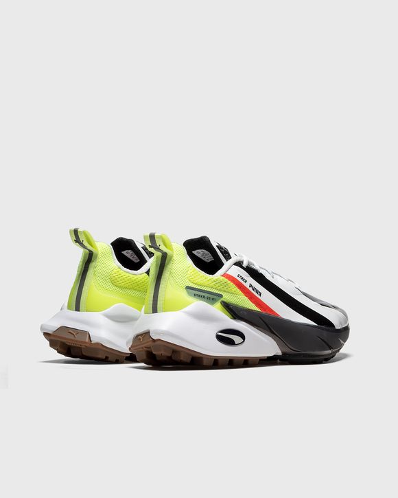 WMNS STRKR