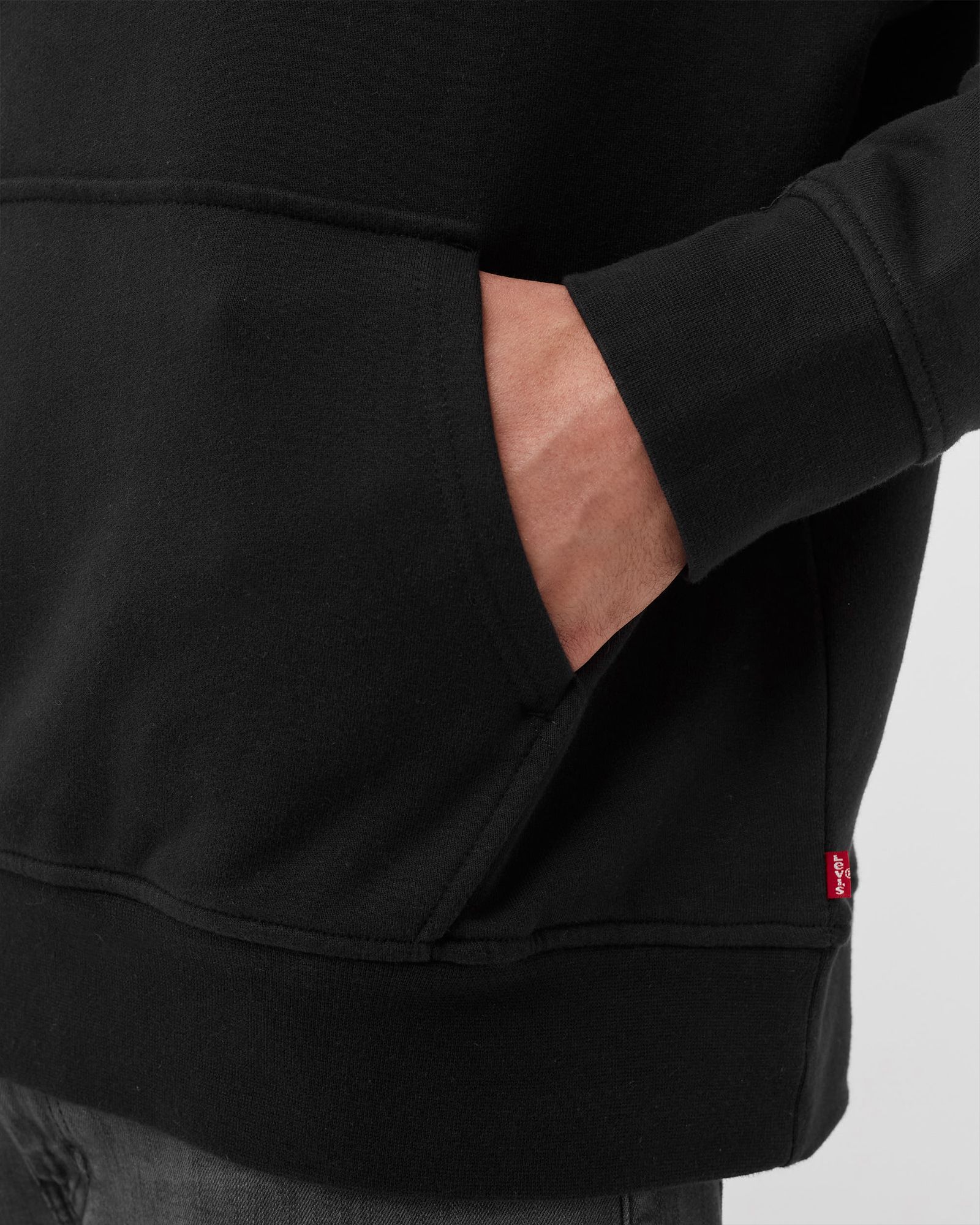 T2 RELAXED GRAPHIC PO