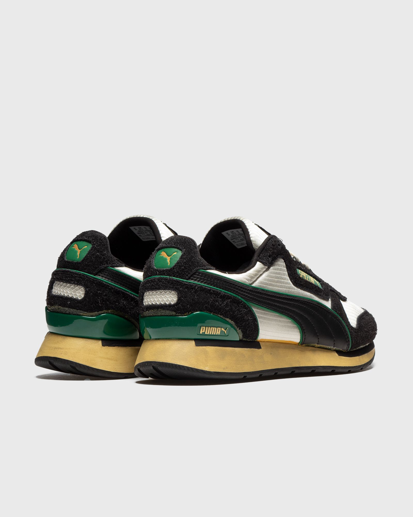 Space Lab The NeverWorn