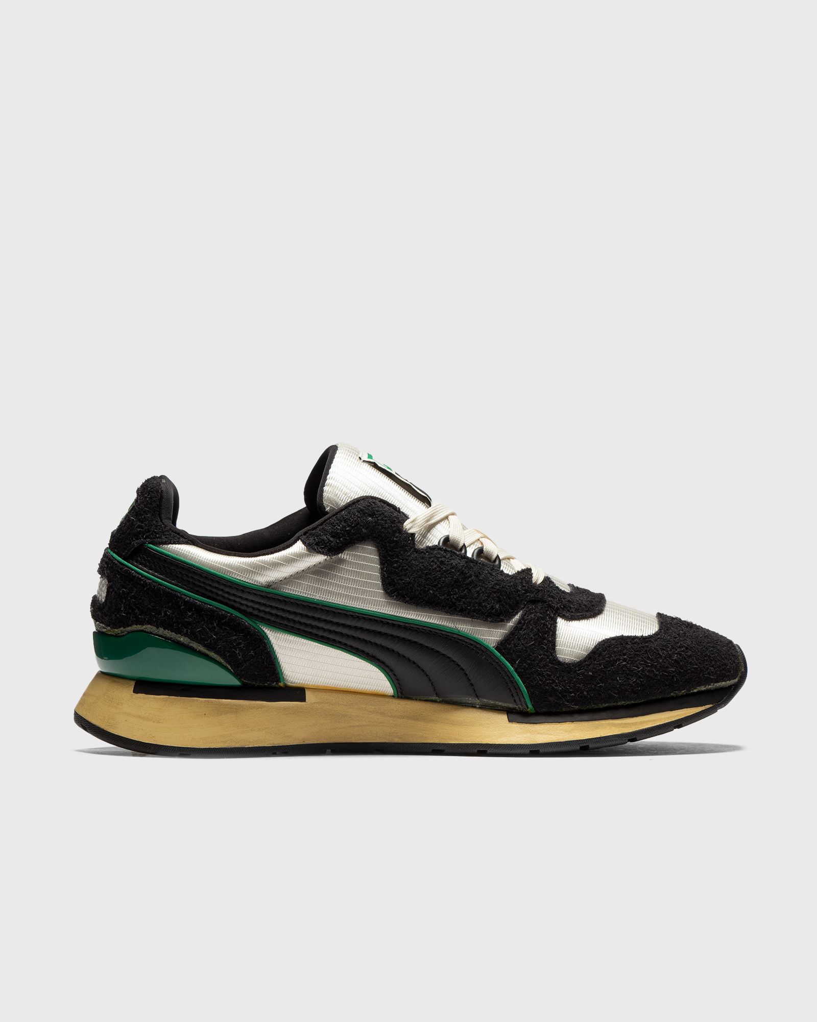 Space Lab The NeverWorn