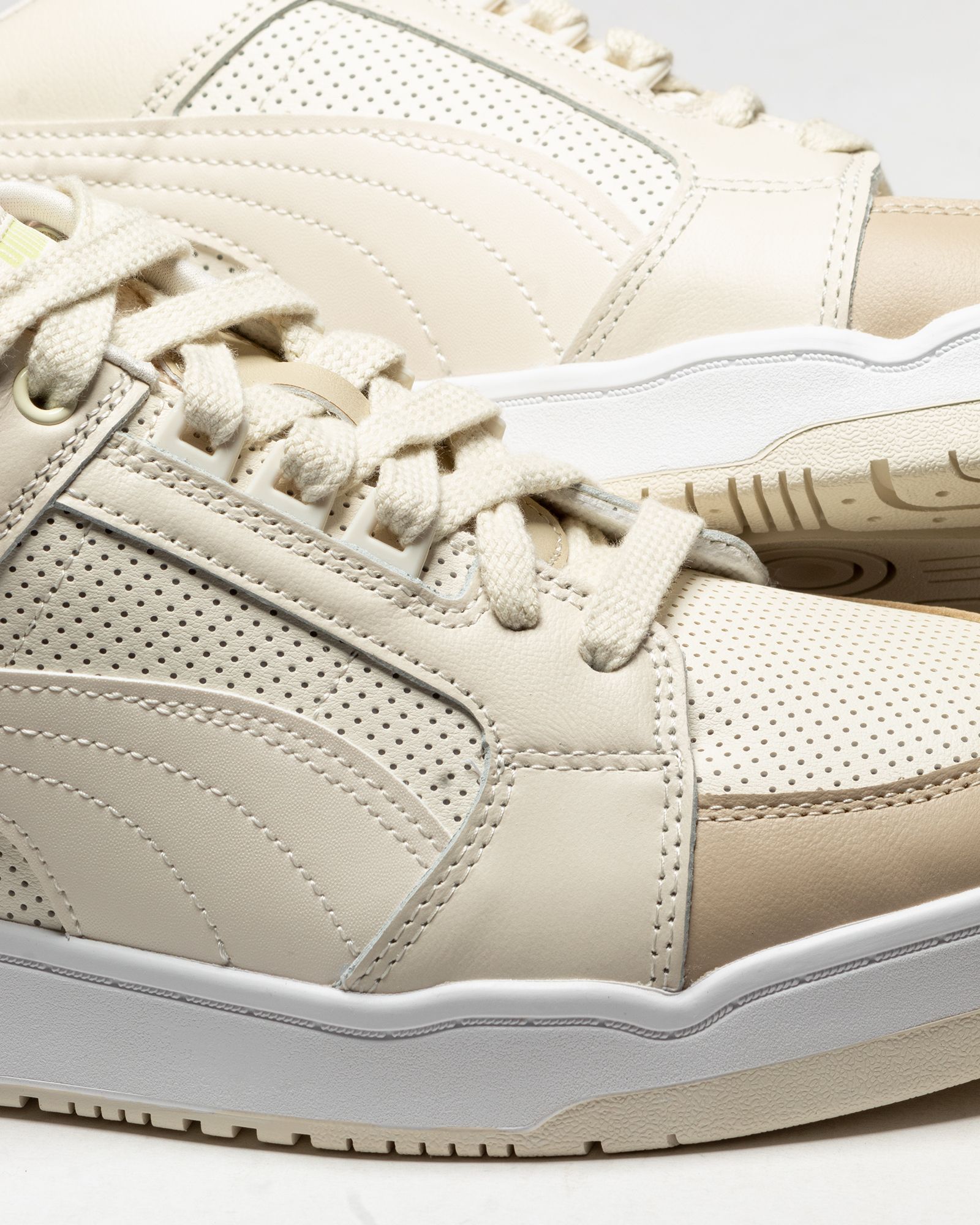 Slipstream Lo Summer Resort