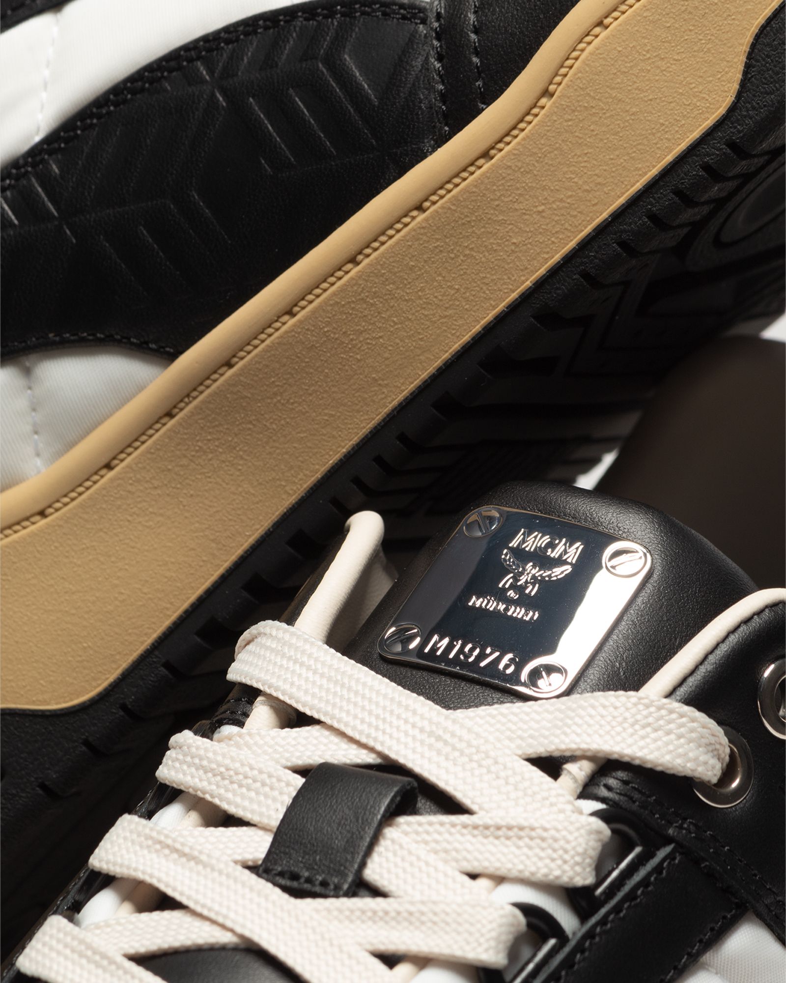 Slipstream Lo Court MCM