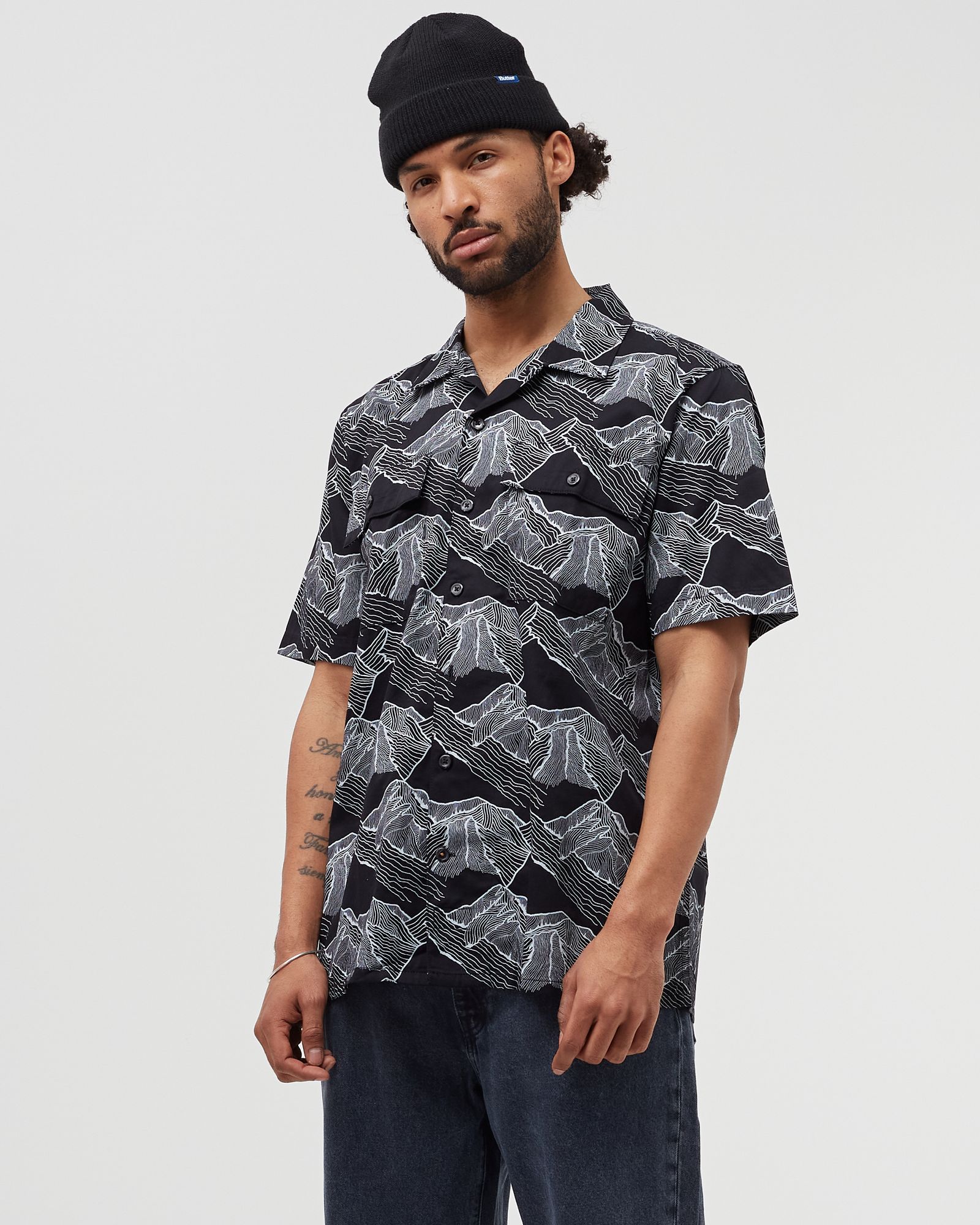 SKATEBOARDING BUTTON DOWN SHIRT
