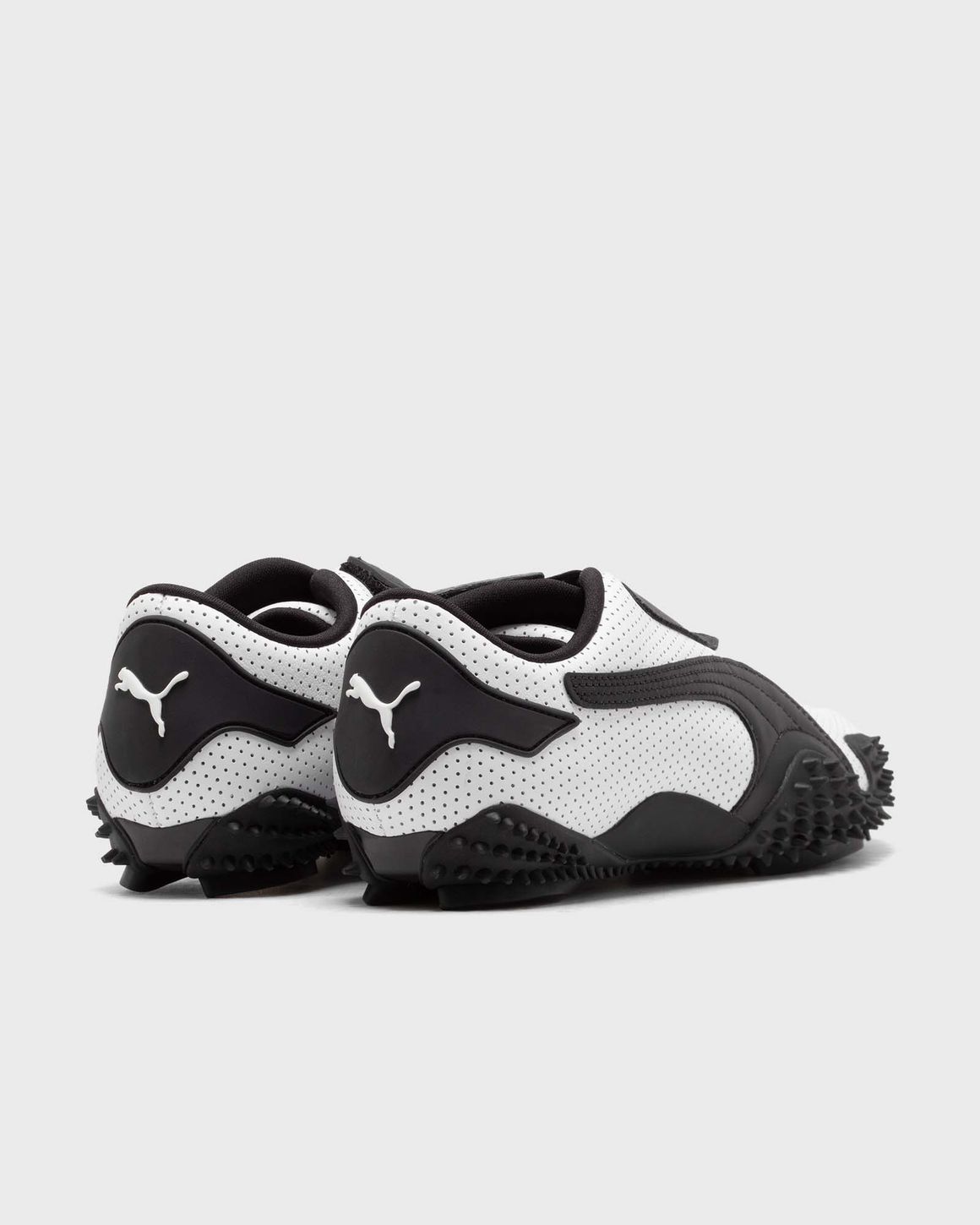 Puma mostro black and white best sale