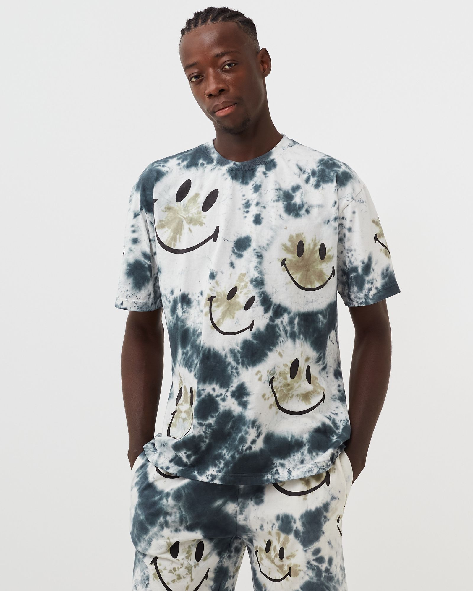 Smiley Shibori Dye Tee