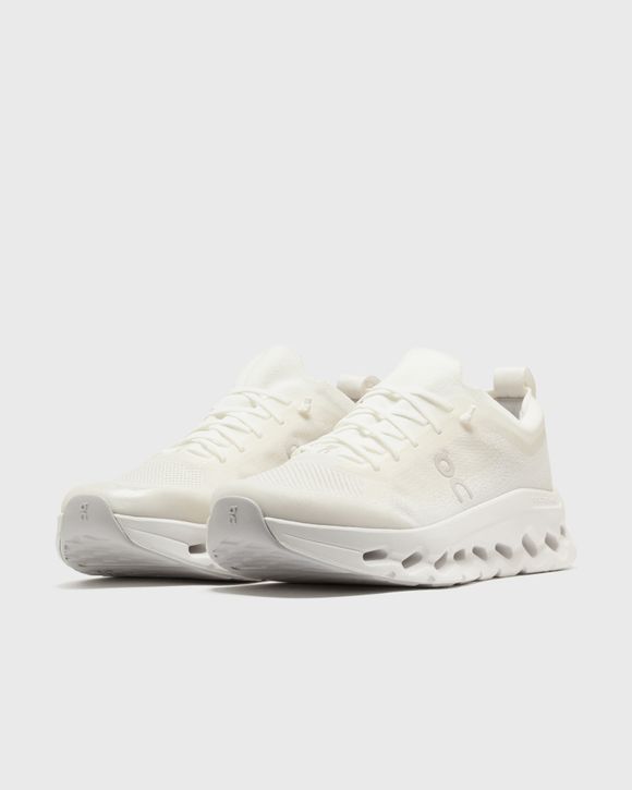 Thumbnail - Cloudtilt Moon