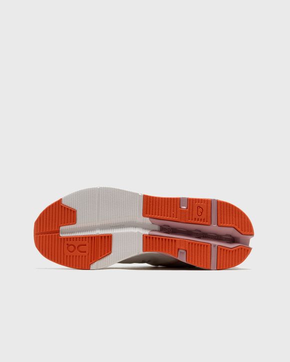 WMNS Cloudnova Flux