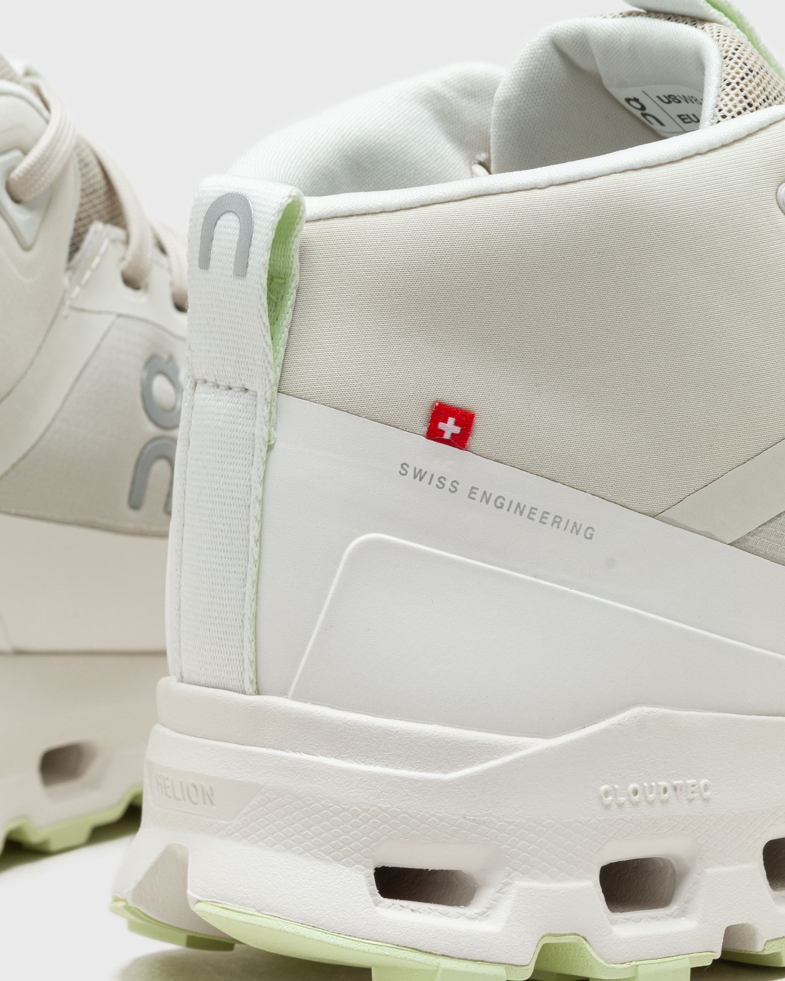 Cloudroam Waterproof Women