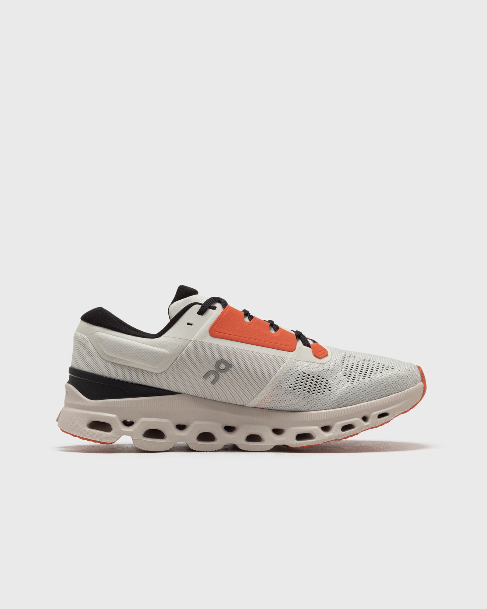 WMNS Cloudstratus 3