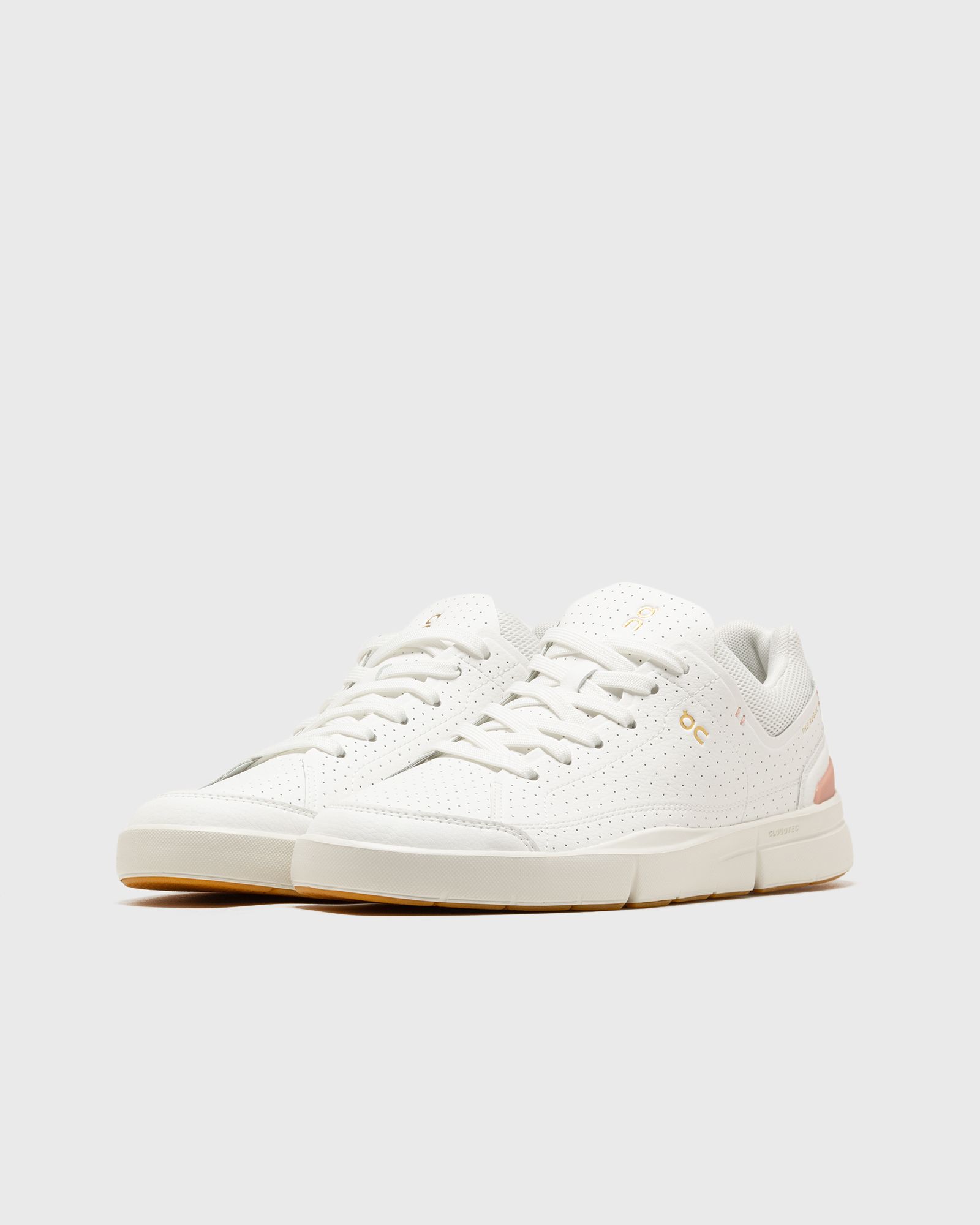 The Roger Centre Court Women