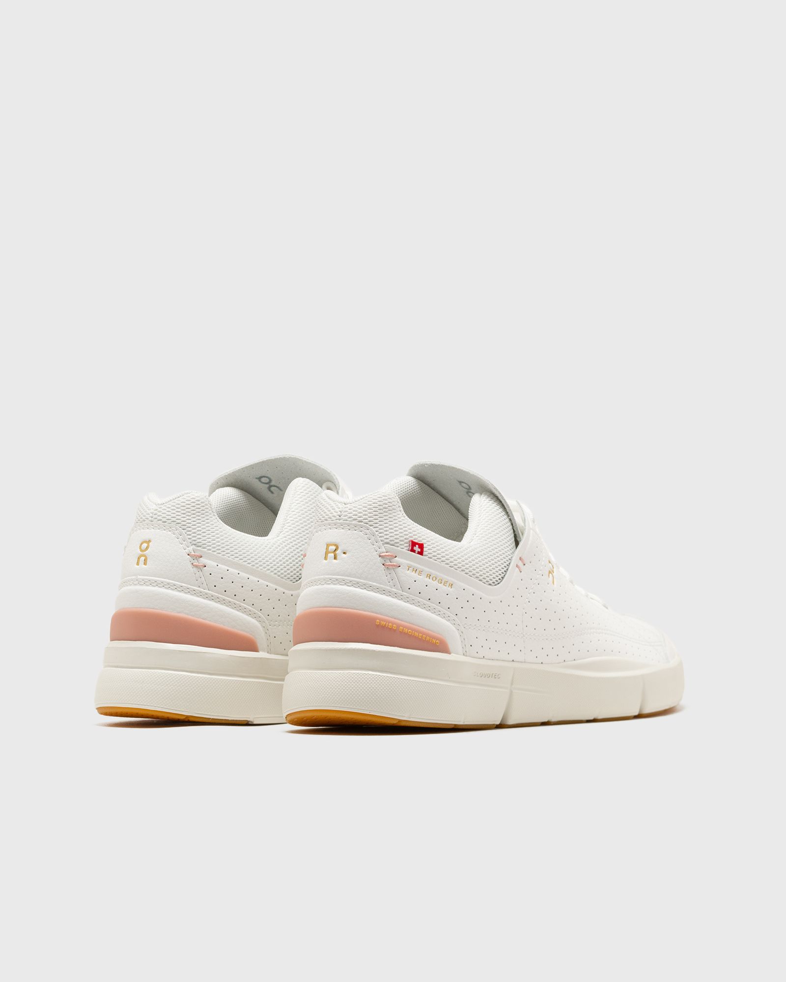 The Roger Centre Court Women