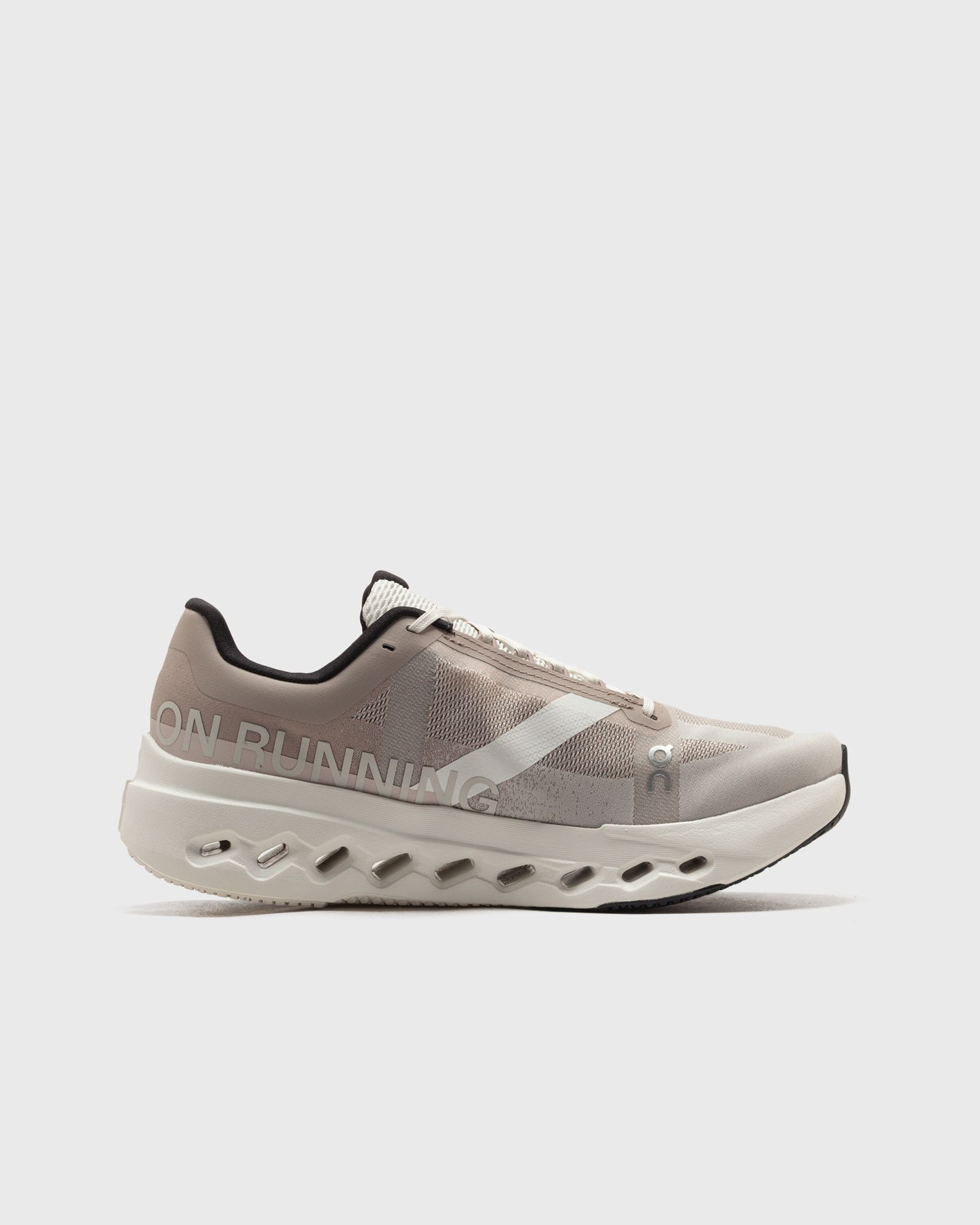 WMNS Cloudsurfer Next