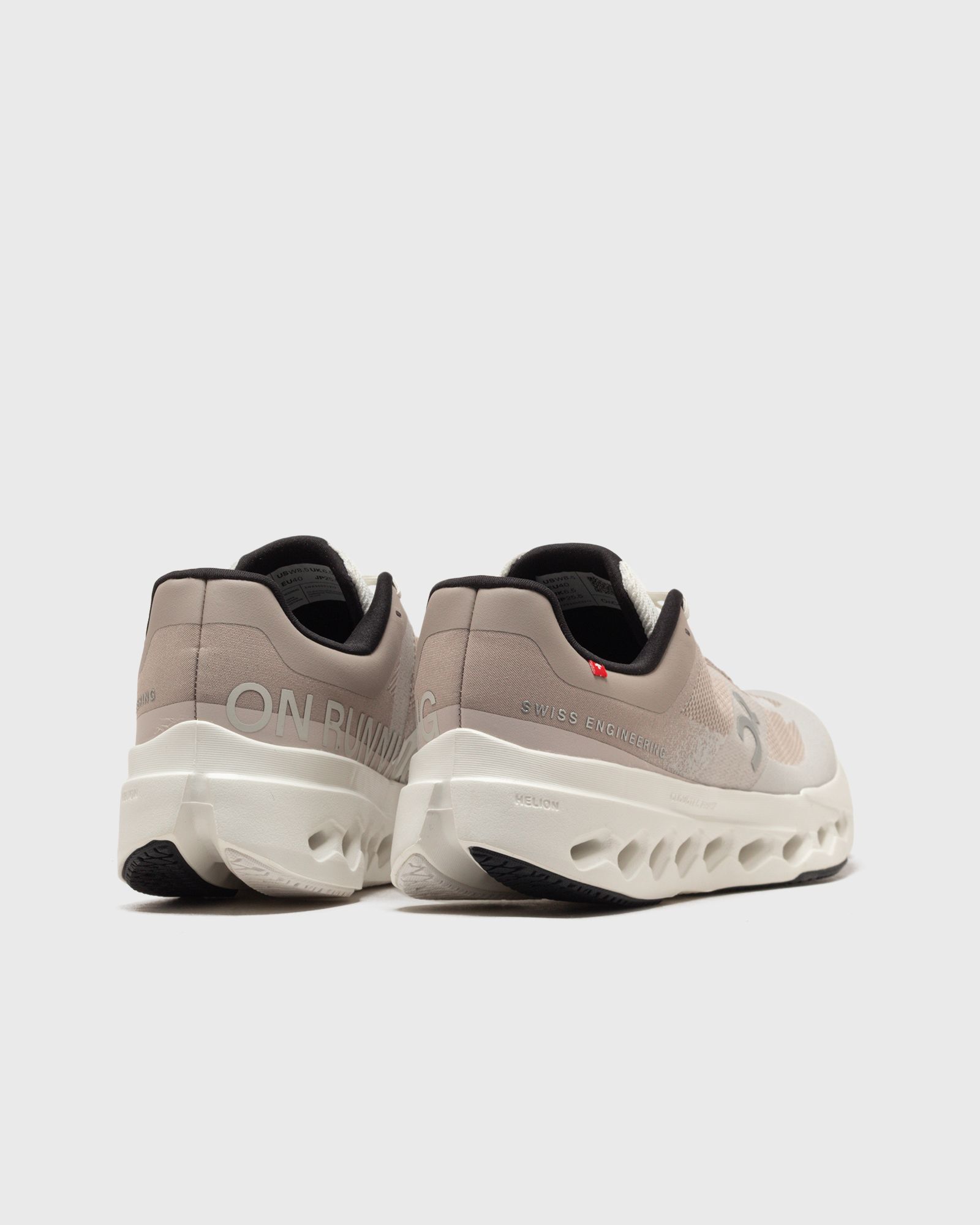 WMNS Cloudsurfer Next