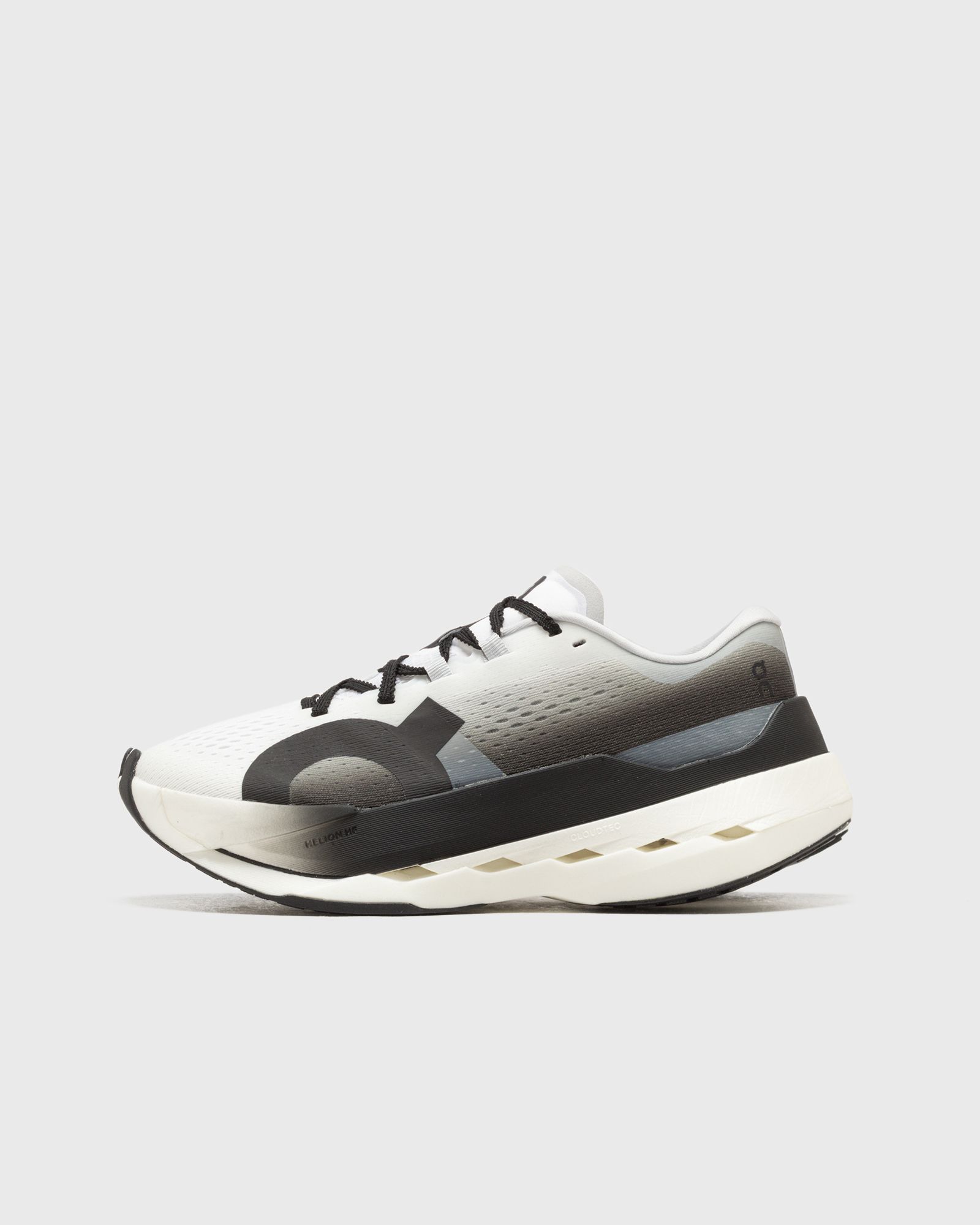 WMNS Cloudboom Max