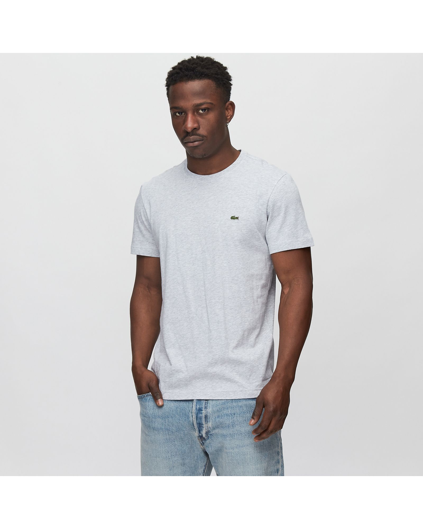 CLASSIC CREW NECK TEE