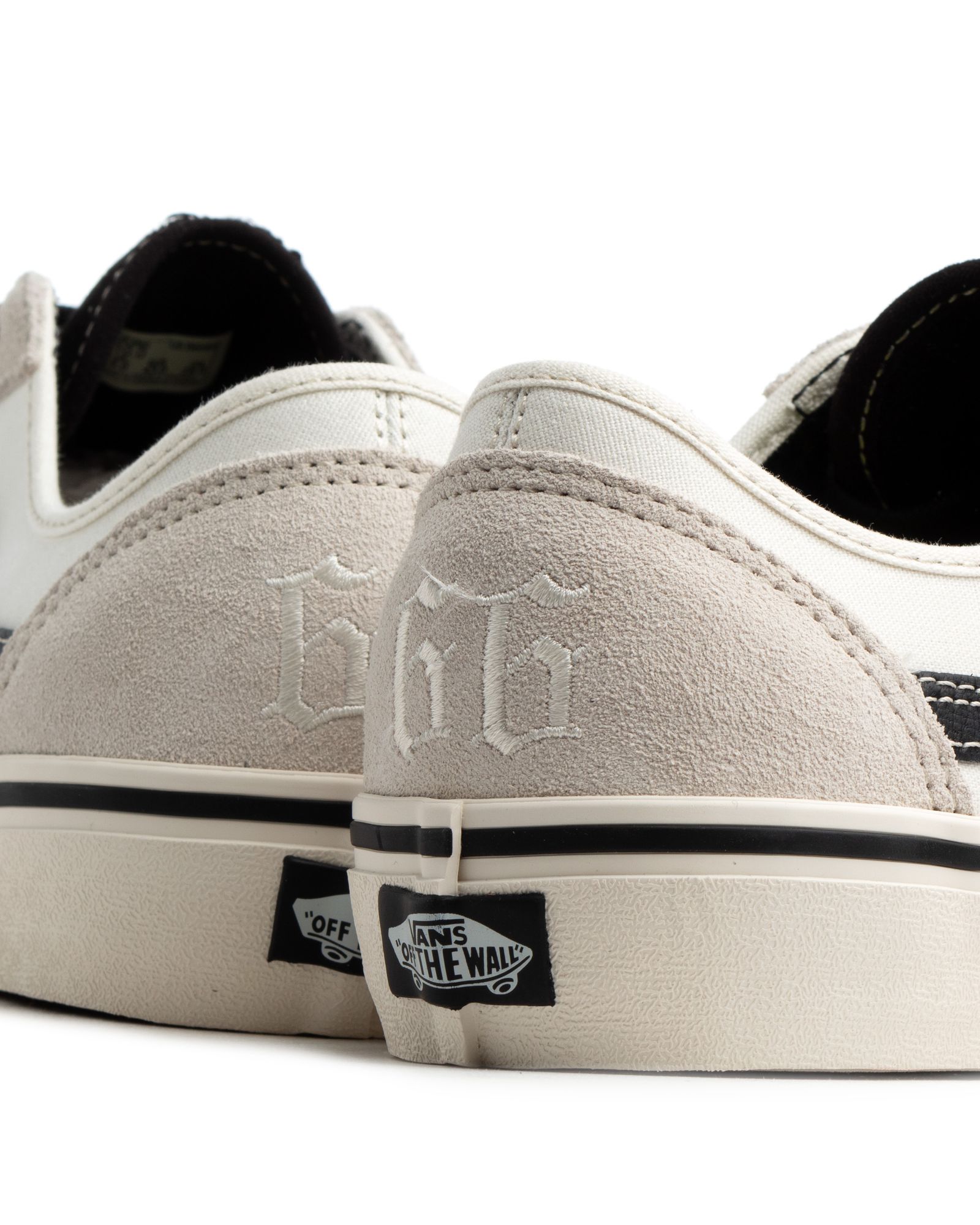 UA Style 36 Decon SF