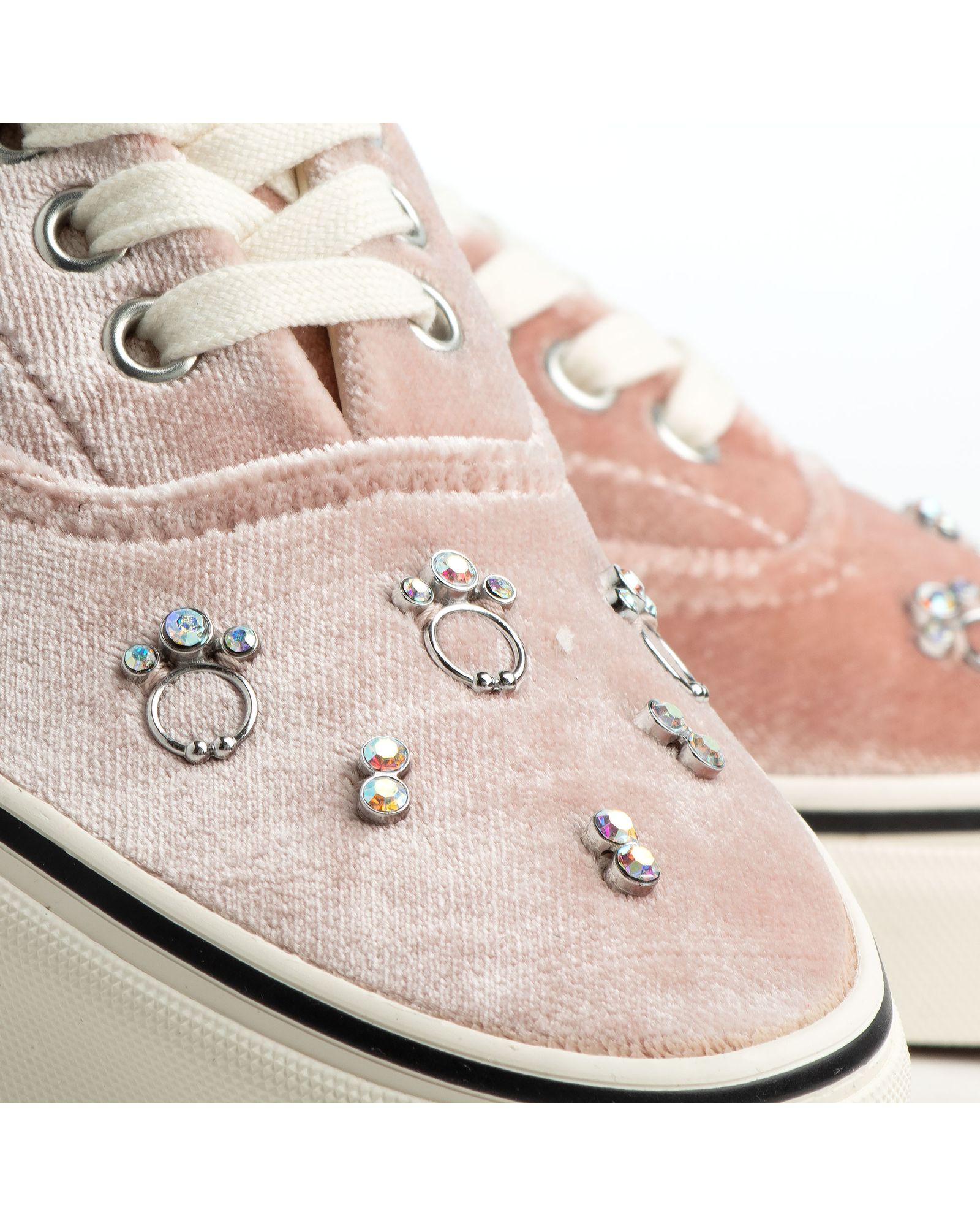 UA Era (SANDY LIANG)