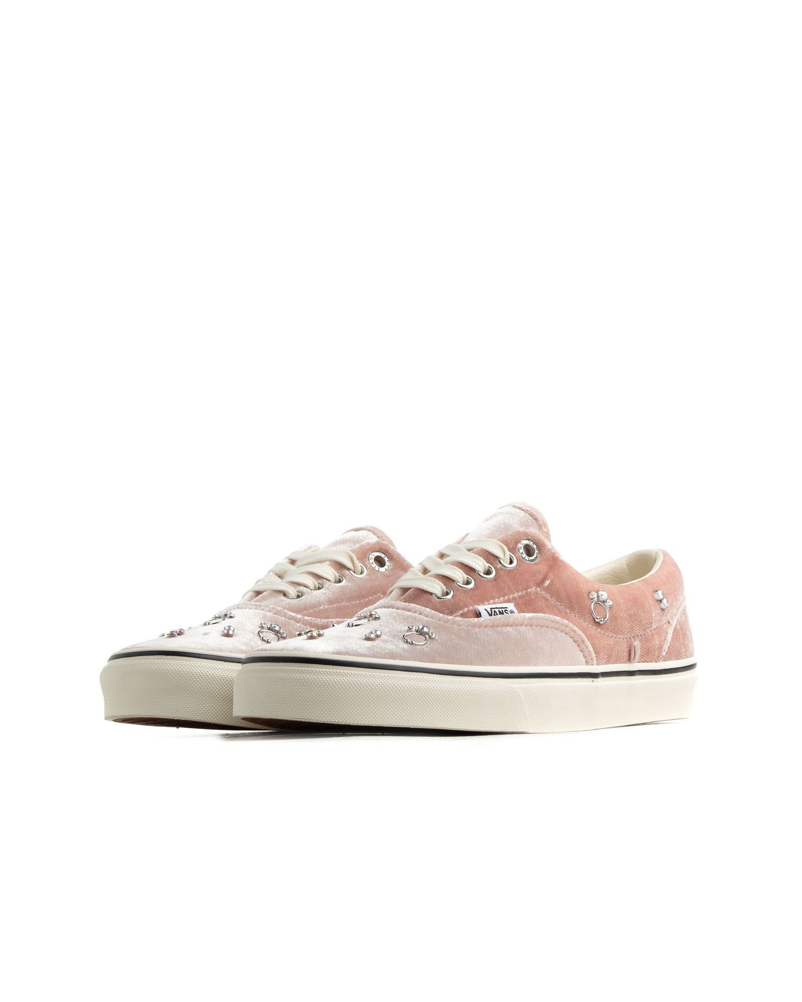 UA Era (SANDY LIANG)