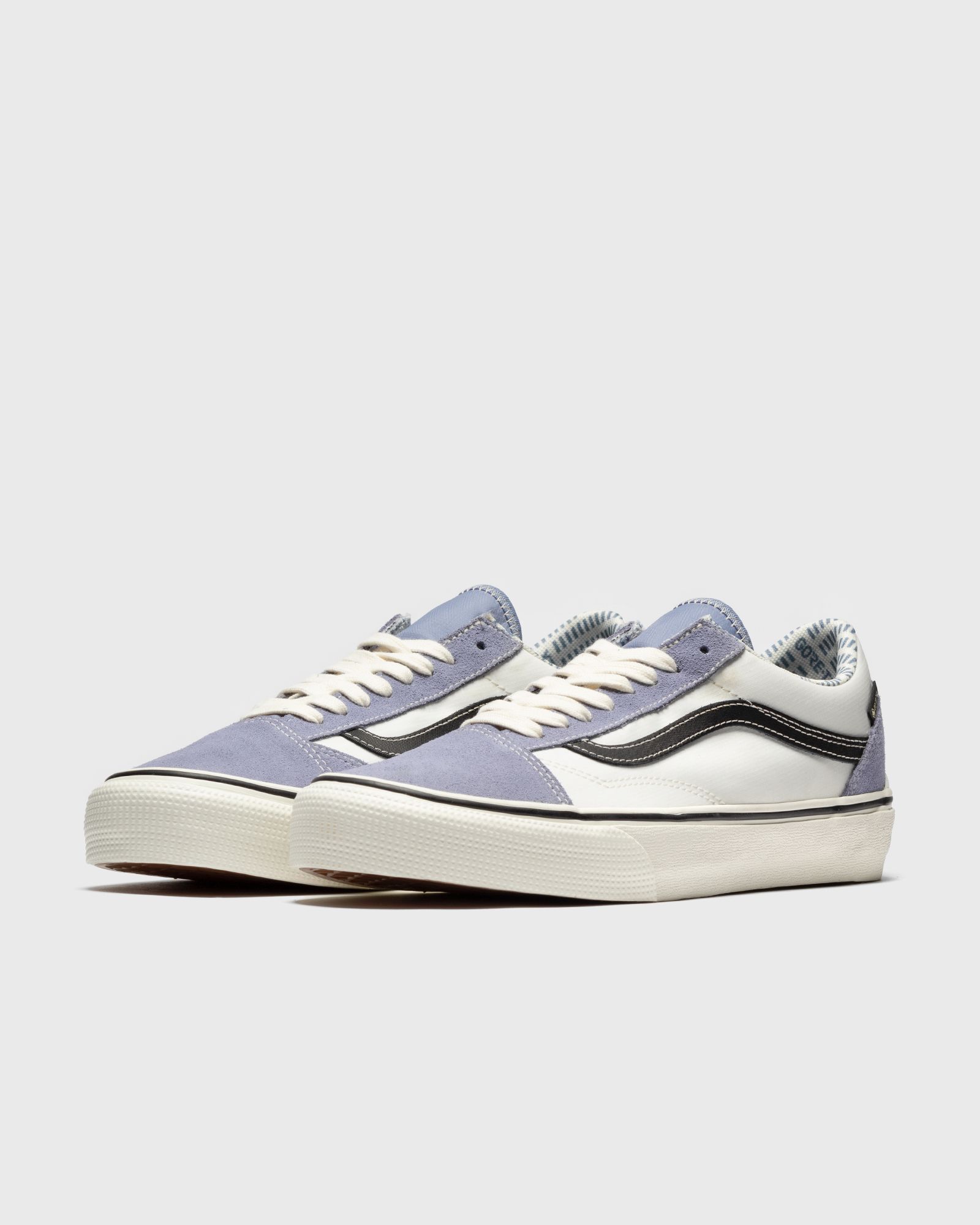 UA Old Skool Gore-Tex