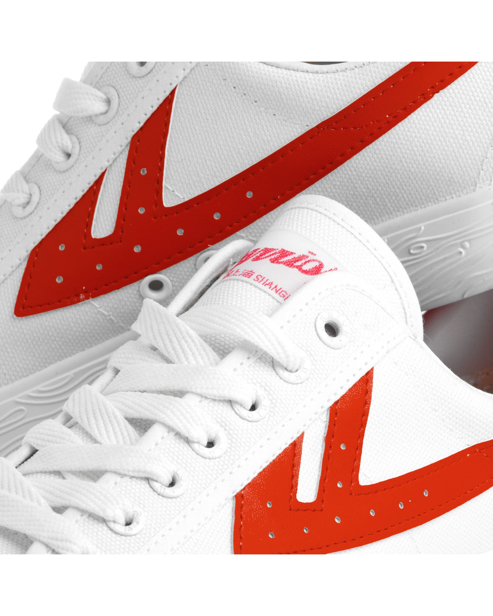 Iconic Chinese Basketball Sneaker