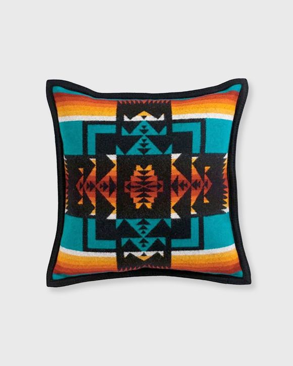 Pendleton CHIEF JOSEPH PILLOW Black | BSTN Store