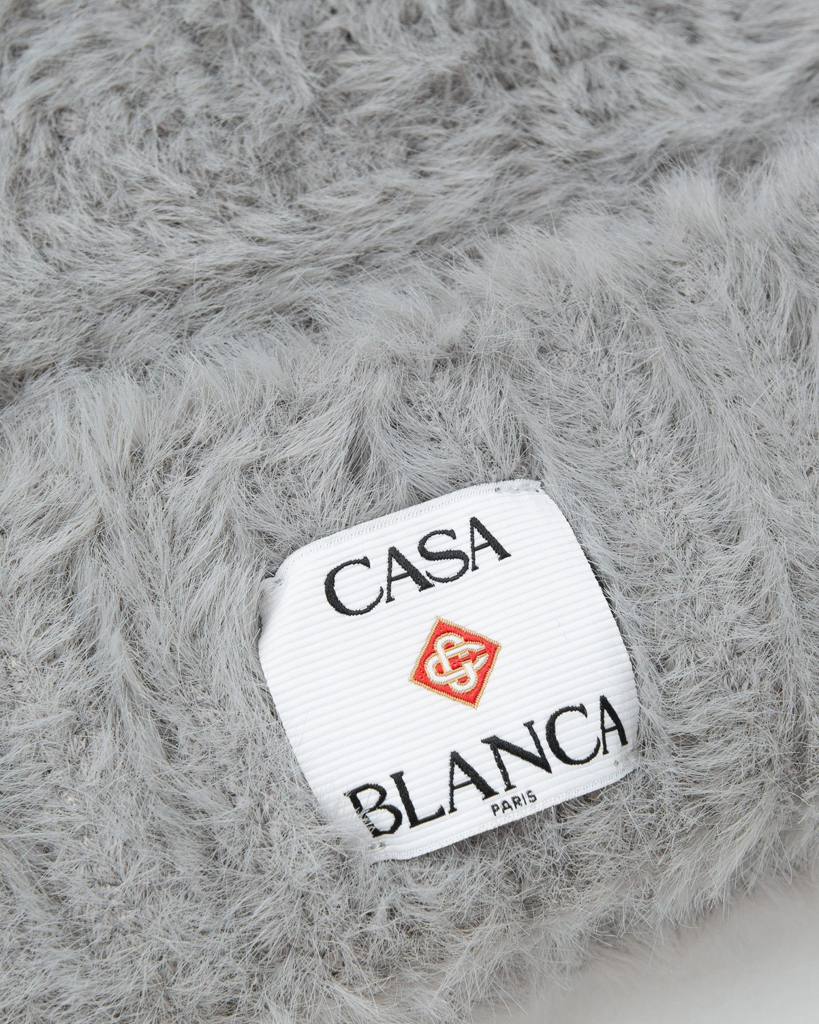 FLUFFY NYLON SQUARE HAT