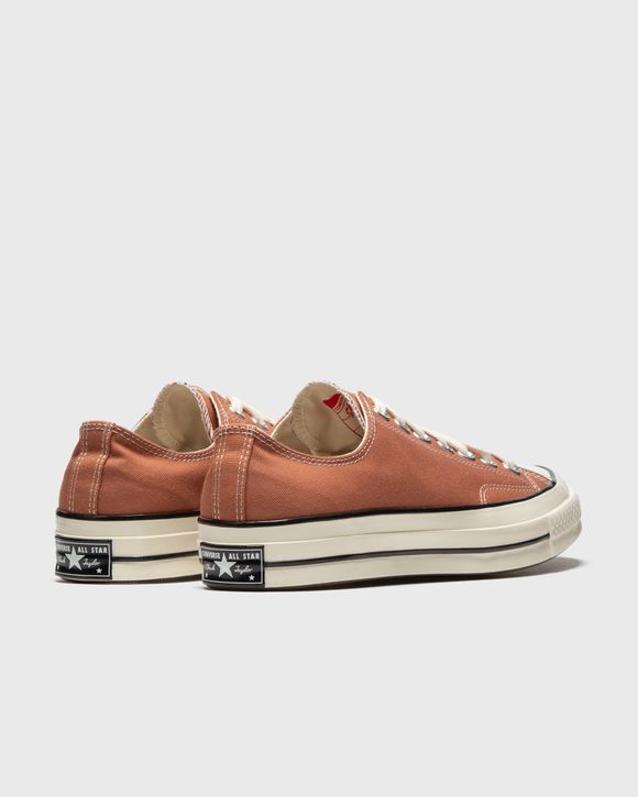 Chuck 70