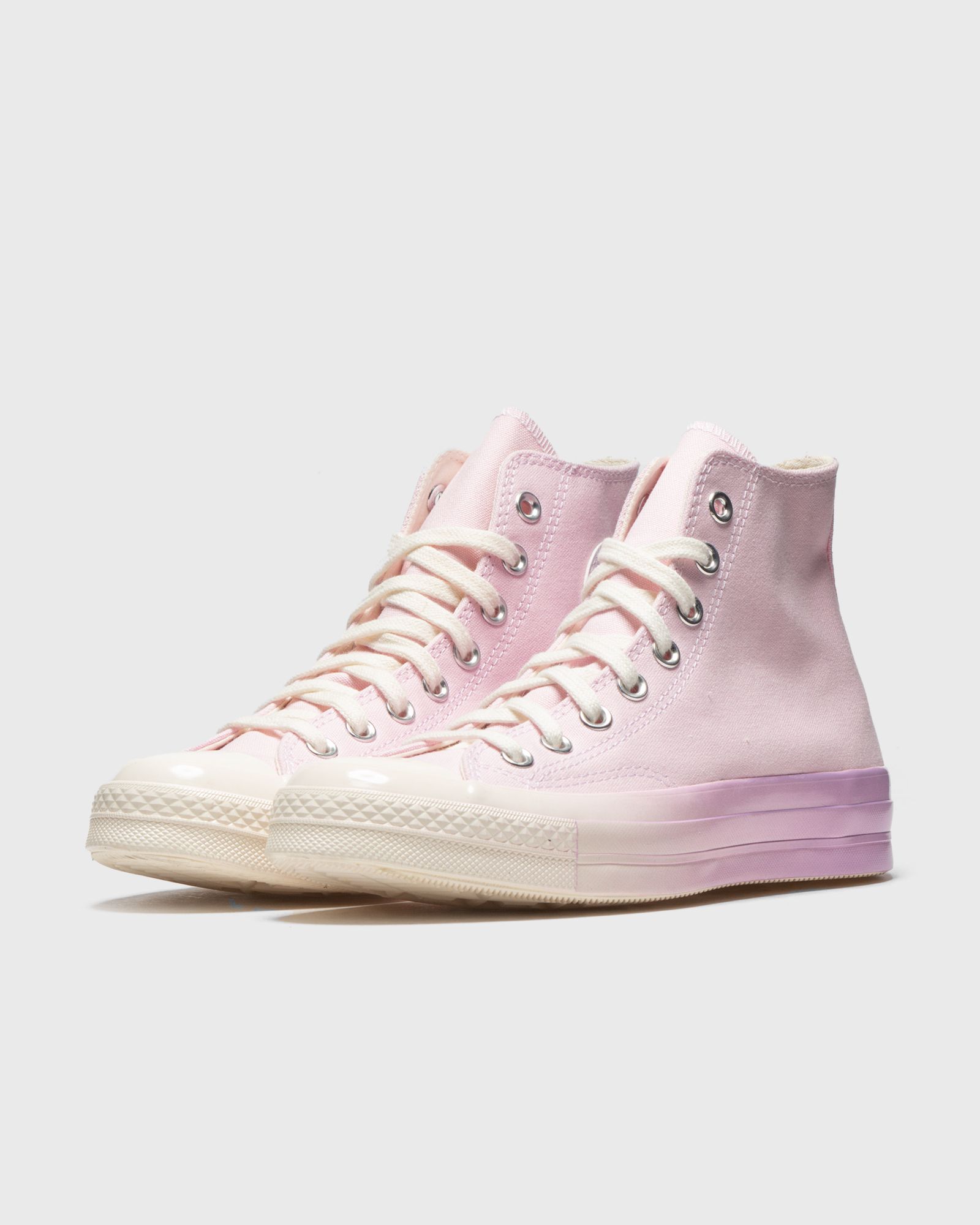 WMNS Chuck 70