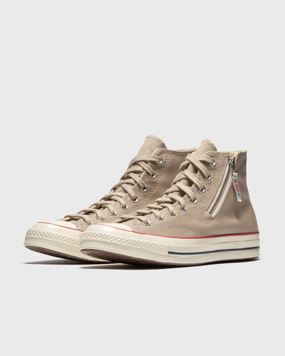 Chuck 70