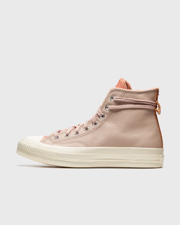Chuck 70