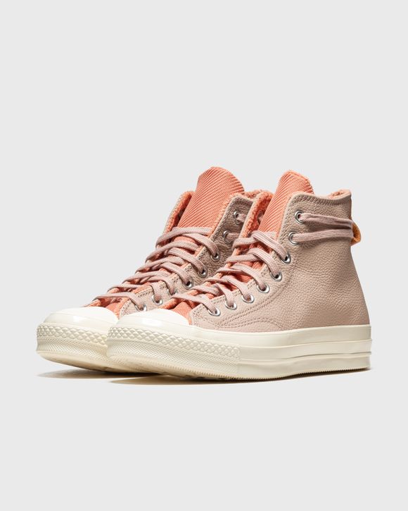 Chuck 70