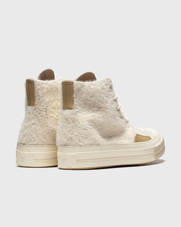 Chuck 70