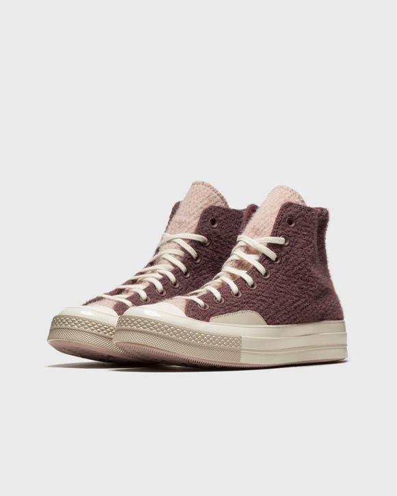 Chuck 70