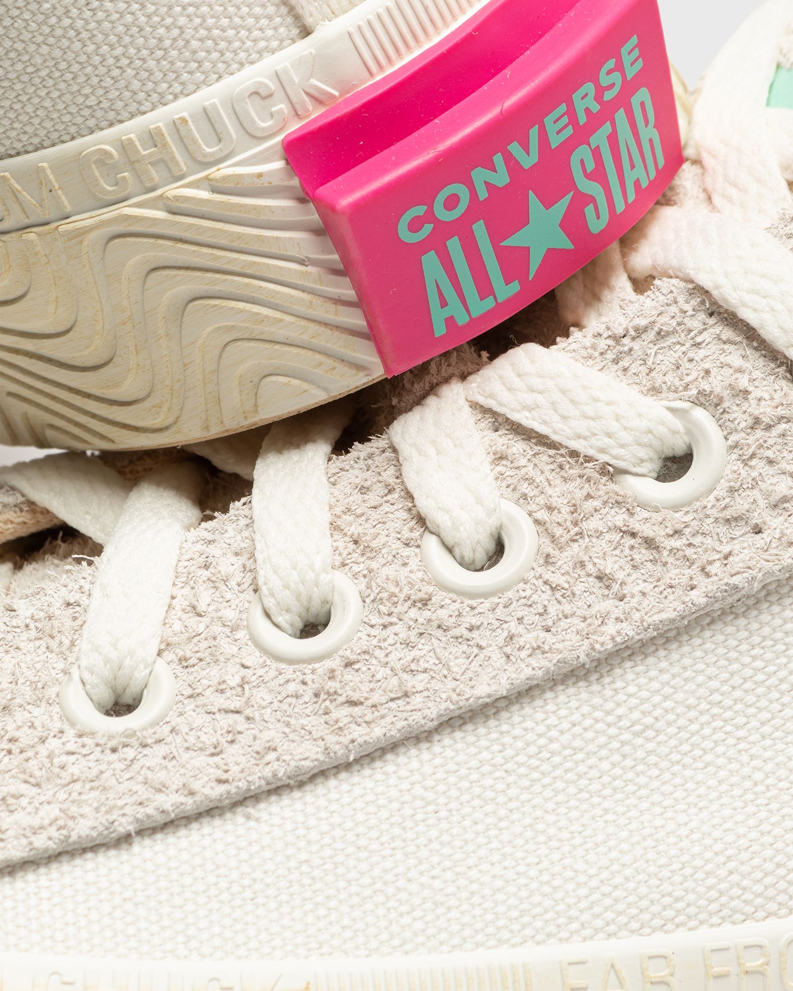 Chuck Taylor Alt Star