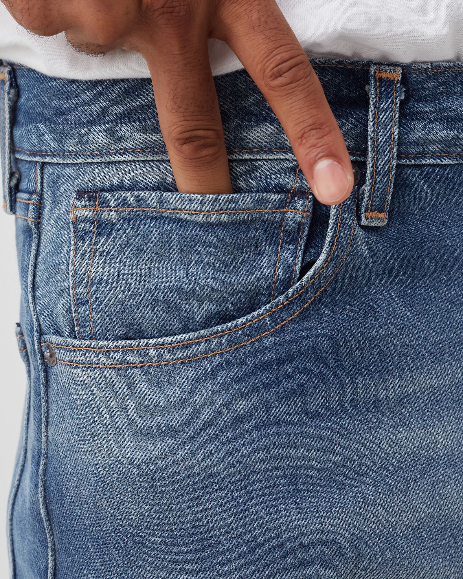 LEVI'S MADE & CRAFTED JEANS (TAILORED STRAIGHT)