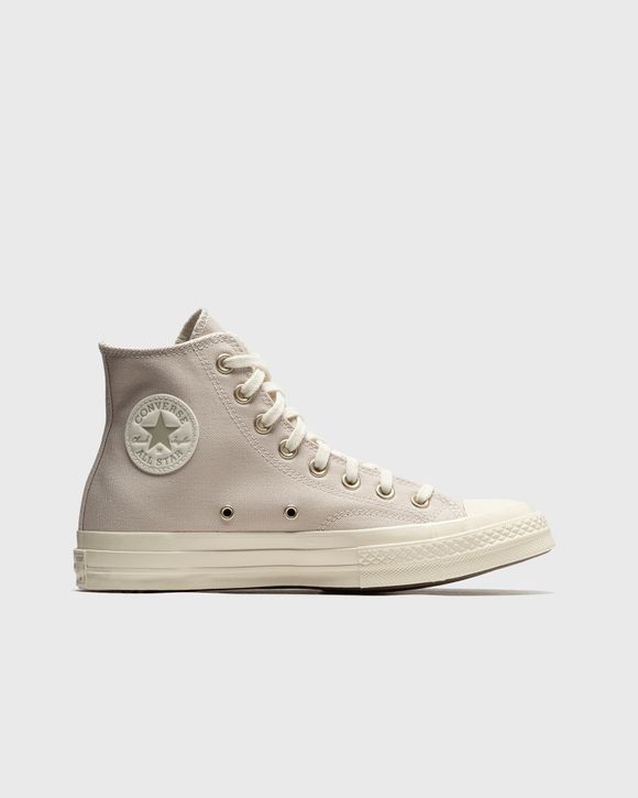 CHUCK 70