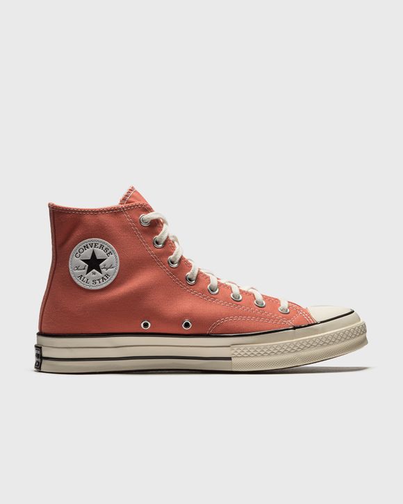 Chuck 70