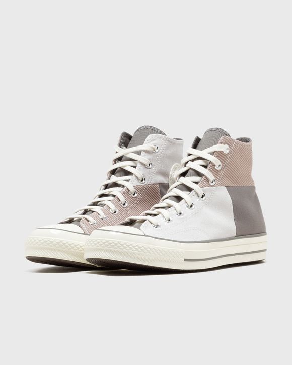 Fear of god essentials x converse outlet chuck 70 high top shoes