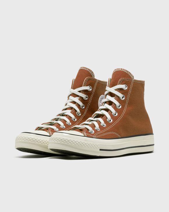 Chuck 70