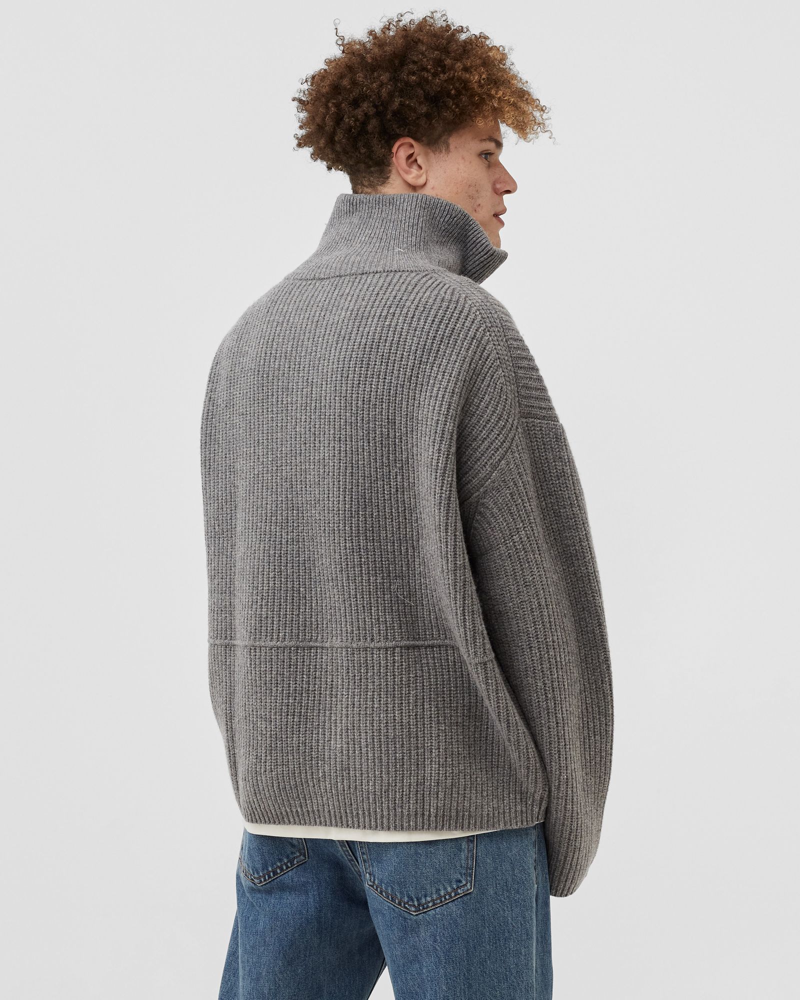 Team Halfzip Sweater