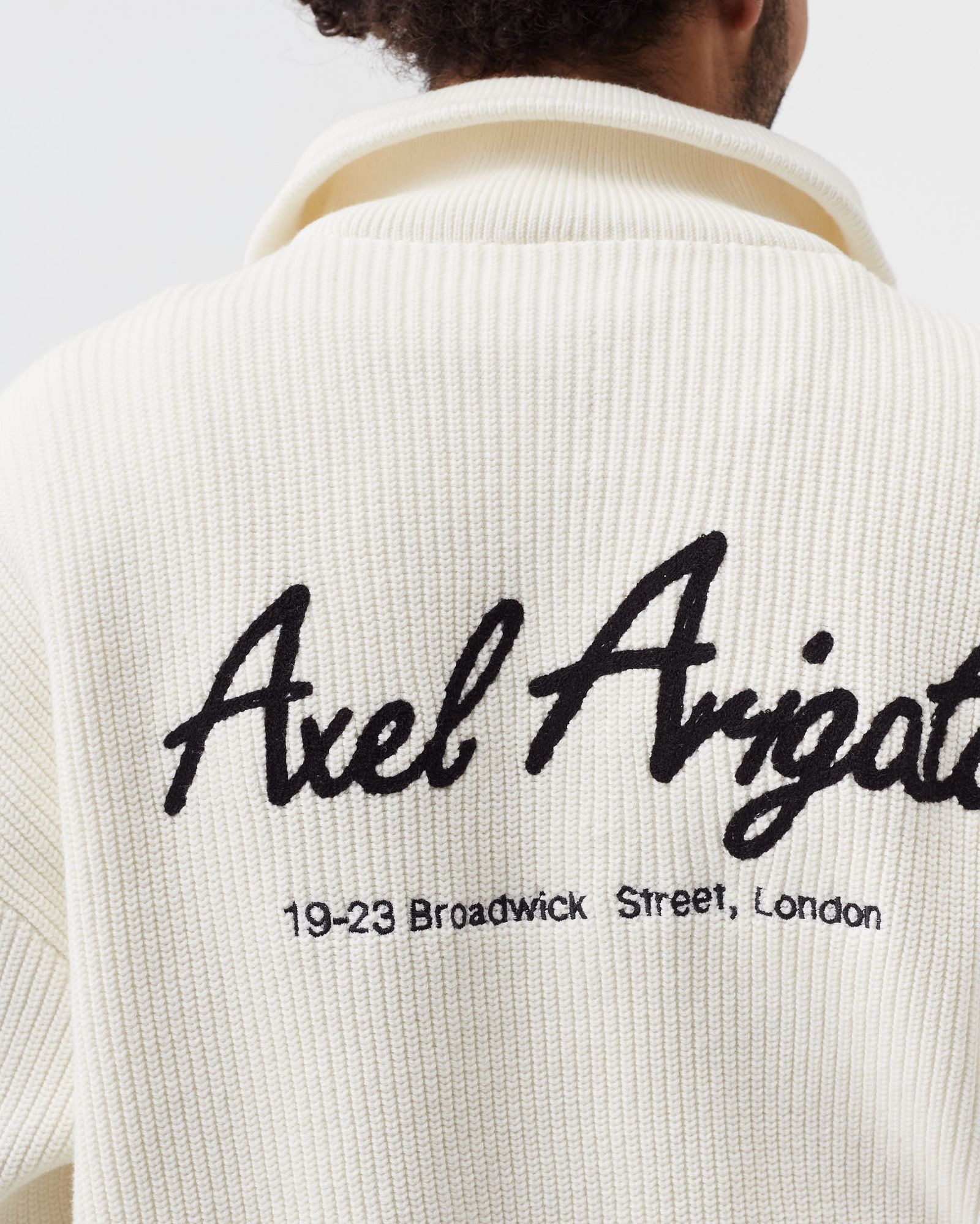 Chain Halfzip Sweatshirt