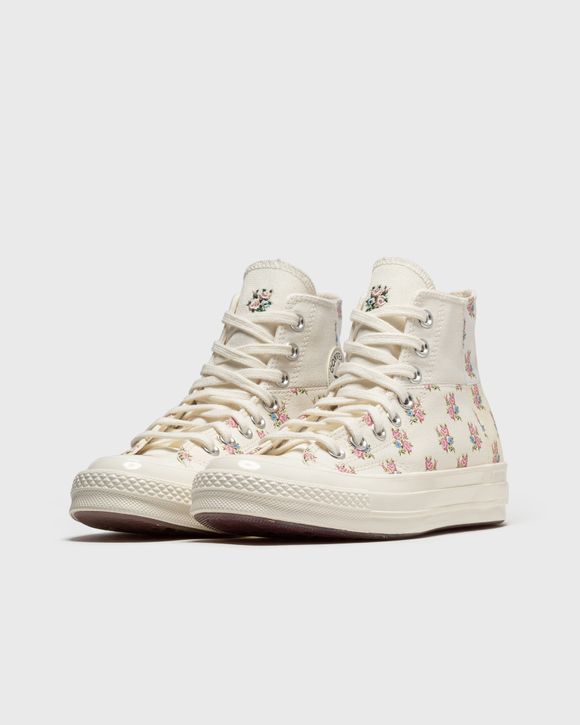 Chuck 70