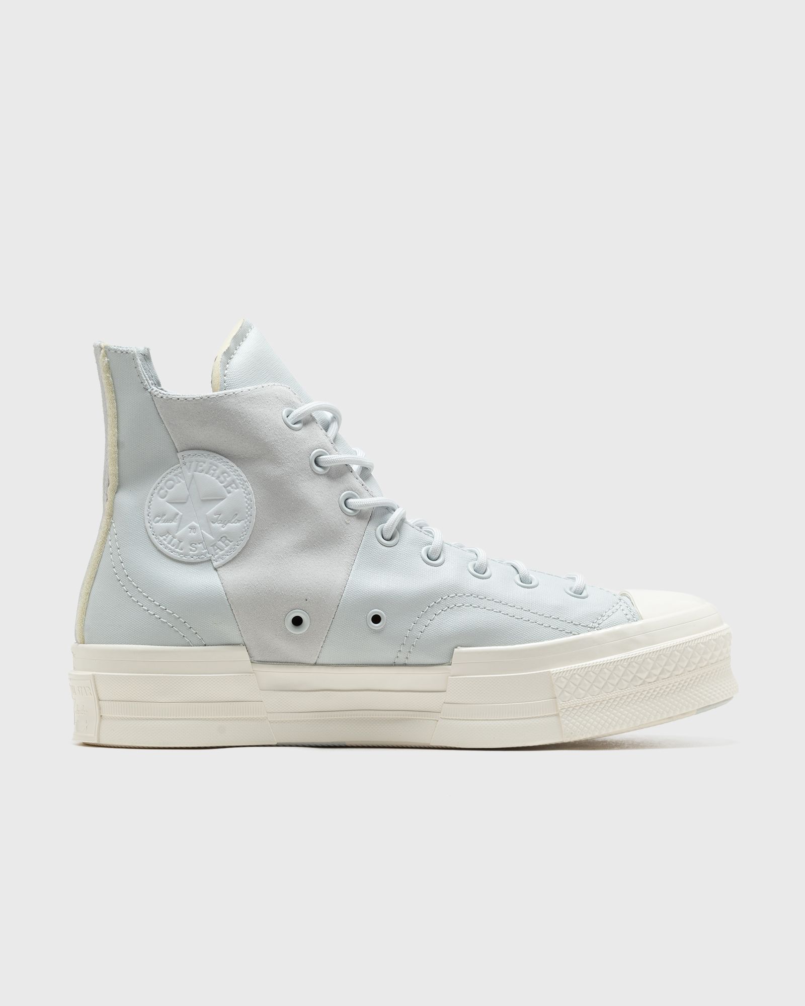 CHUCK 70 PLUS
